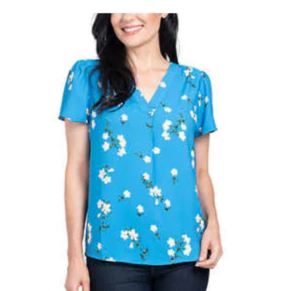 (Ew)Hilary Radley ladies v neck blouse